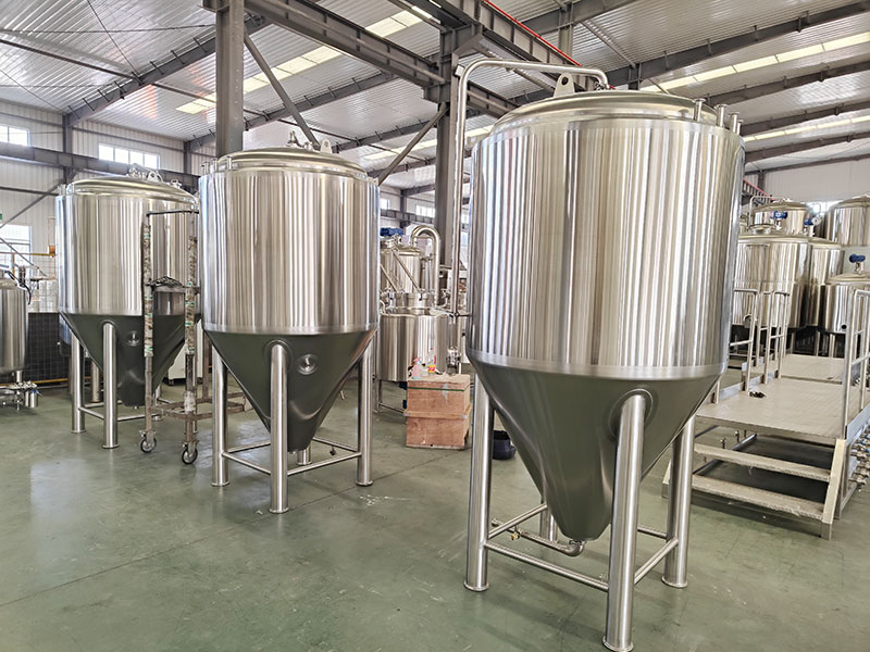 1000L fermenter (4) 1000L fermenter (4)