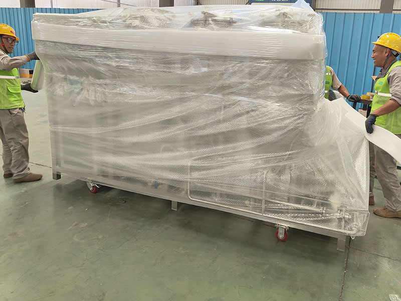 shipping of 100l herms beer equipment (1)
