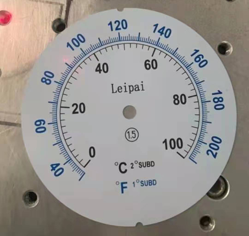 Bimetal Thermometer on fermenter (2)