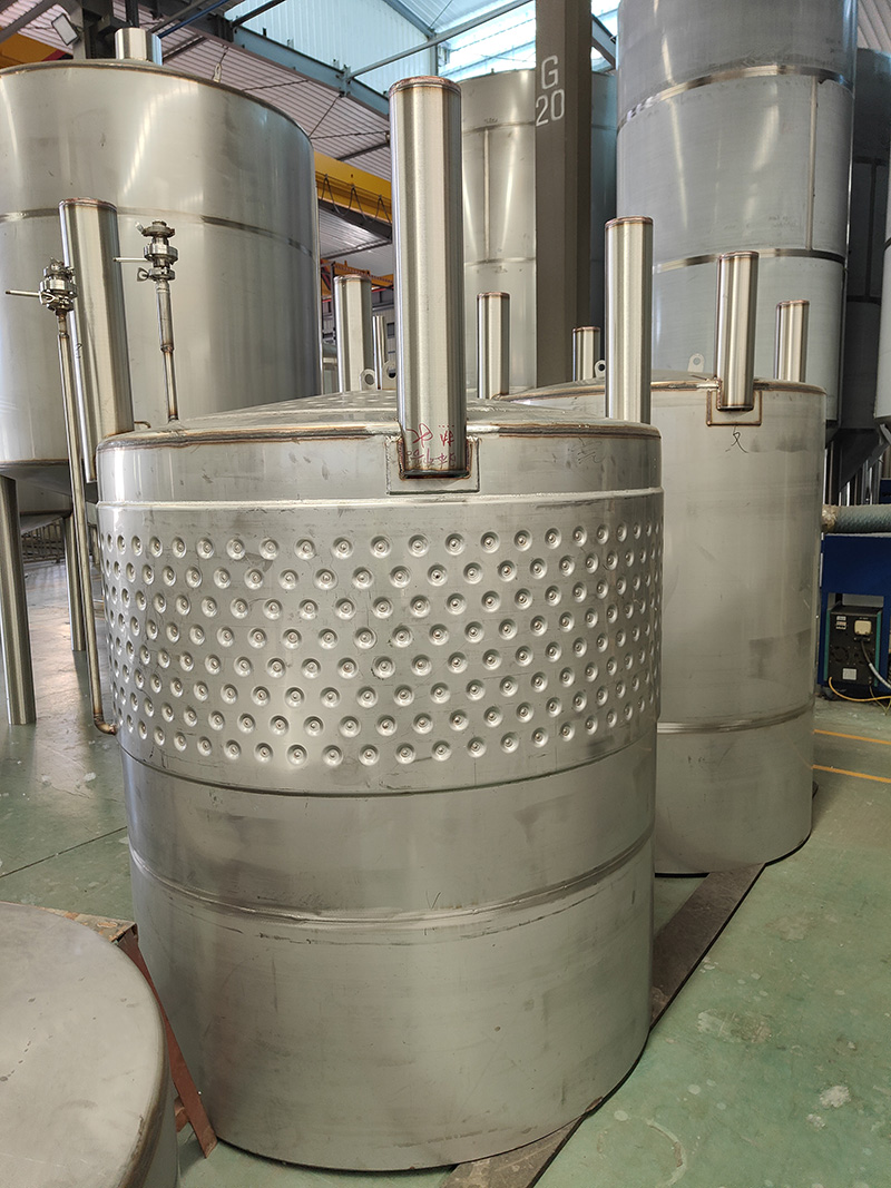 Brew tank manufacturing