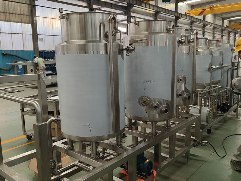 Manufacturing of 100l herms brewing system (2)