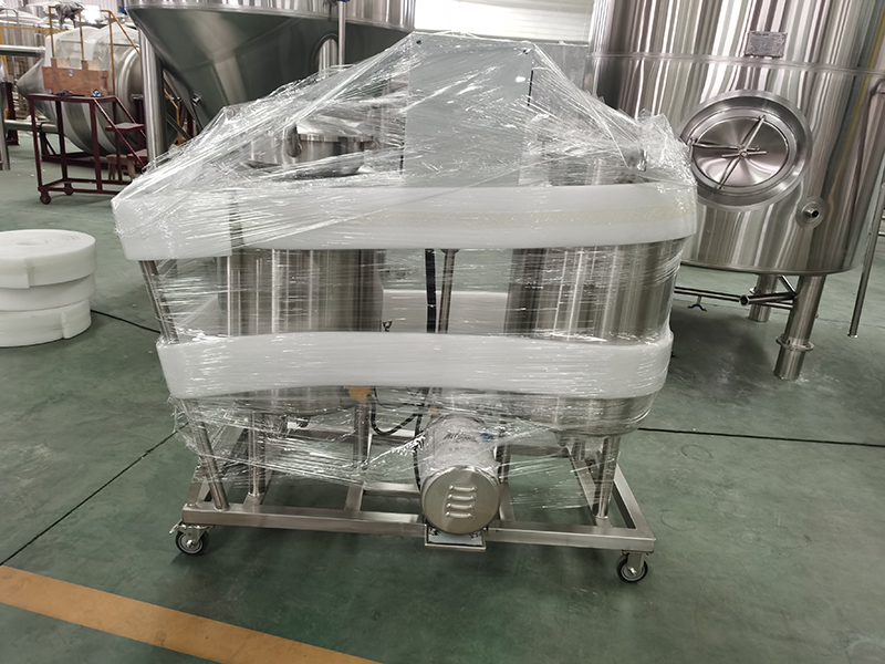 400L brewery system loading (5)