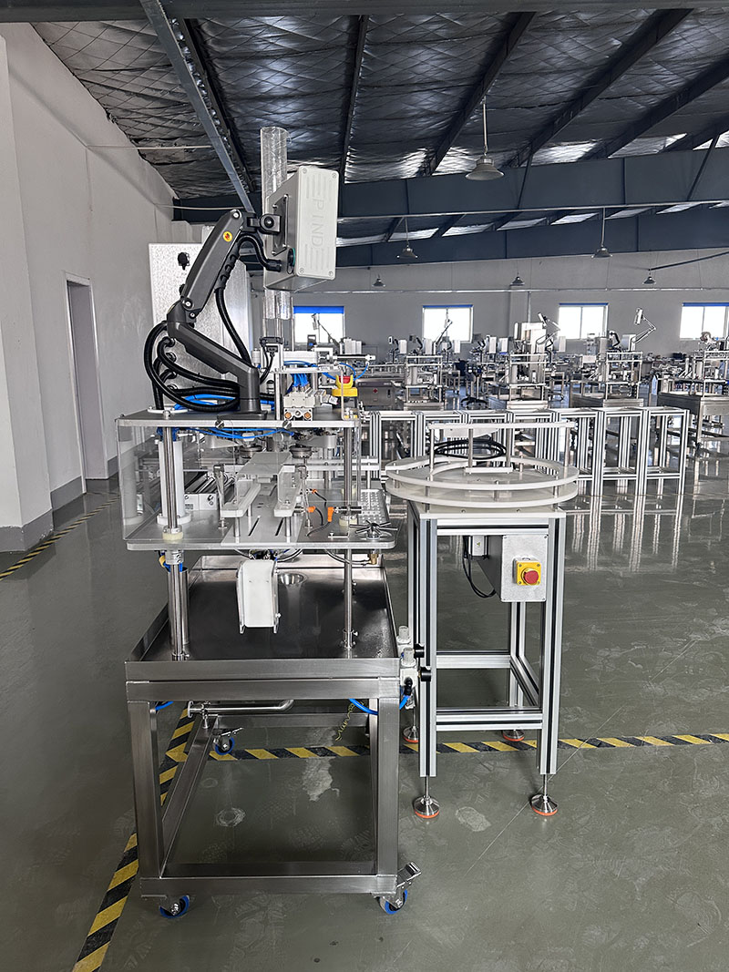 Canning machine